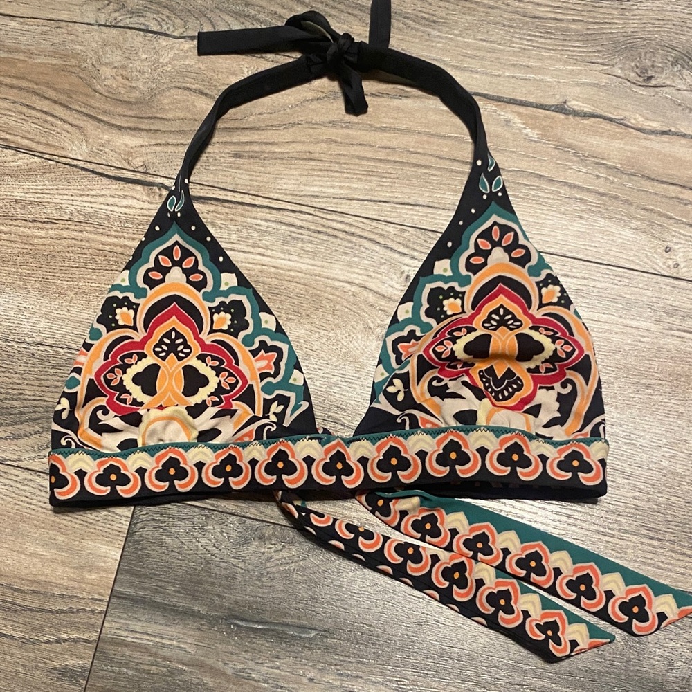 Victoria's Secret Black and Orange Patterned Bikini Top